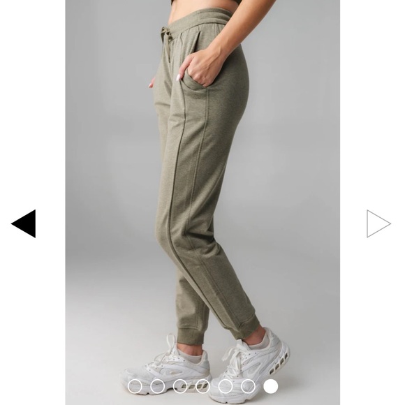 Vitality studio jogger - Picture 3 of 3